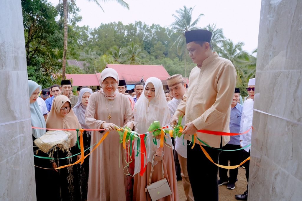 Resmikan Masjid Zam Zam Pujananting, Bupati Barru Ingatkan Jangan Hanya Sebatas Kumandangkan Adzan