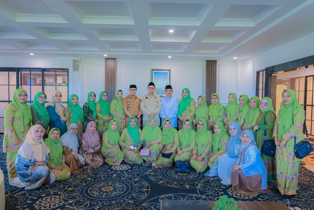 Pengurus Muslimat NU Kabupaten Barru Audiensi dengan Bupati Barru