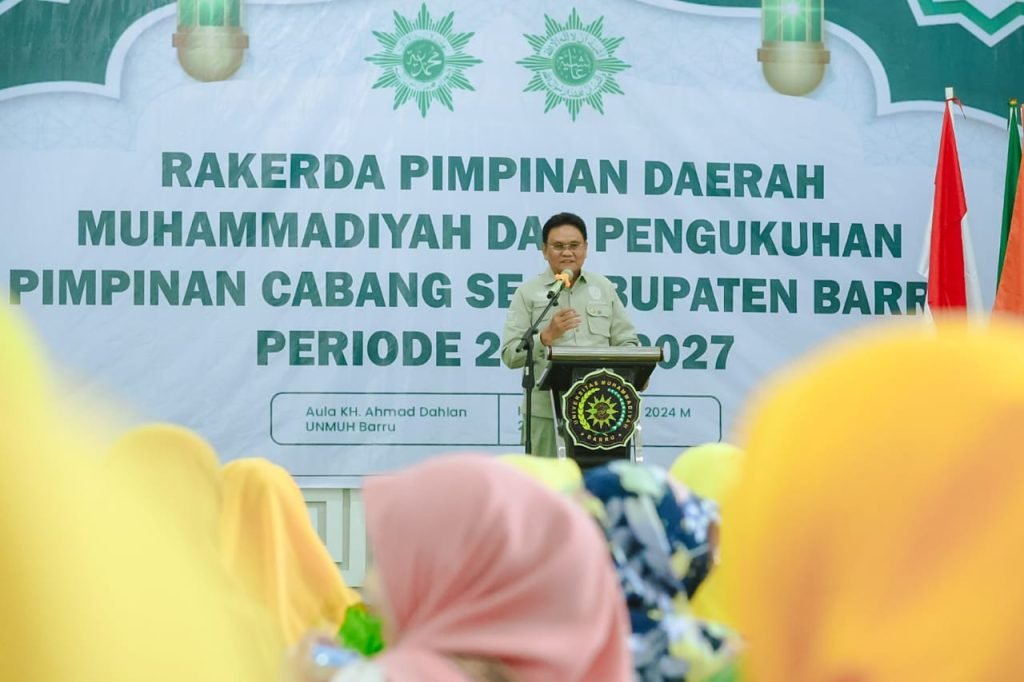 Muhammadiyah, Bupati Barru : Penyusunan Rencana Kerja Harus Mengacu dan Sesuai dengan Visi dan Misi Organisasi