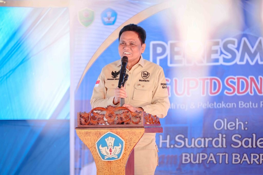 Bupati Barru Resmikan Pemanfaatan Gedung UPTD SDN 181 Barru dirangkai dengan Peringatan Isra' Mir'aj Nabi Muhammad SAW dan Peletakan Batu Pertama Mushollah Al-Ilmu