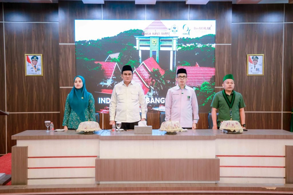 Suardi Saleh hadiri Pelantikan HMI Cabang Barru