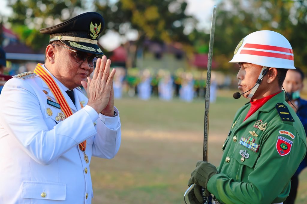 Berlangsung Khidmat, Upacara Penurunan Bendera Merah Putih Di Kab.Barru Sukses