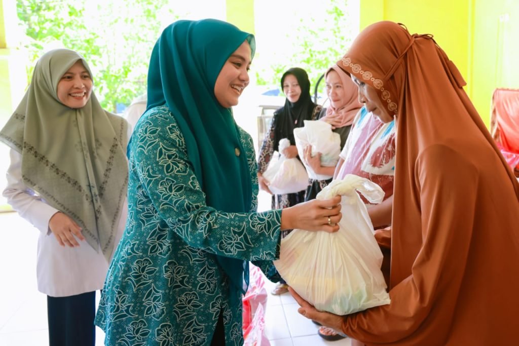 Pemda Barru Kembali Distribusikan Bahan Pokok Murah