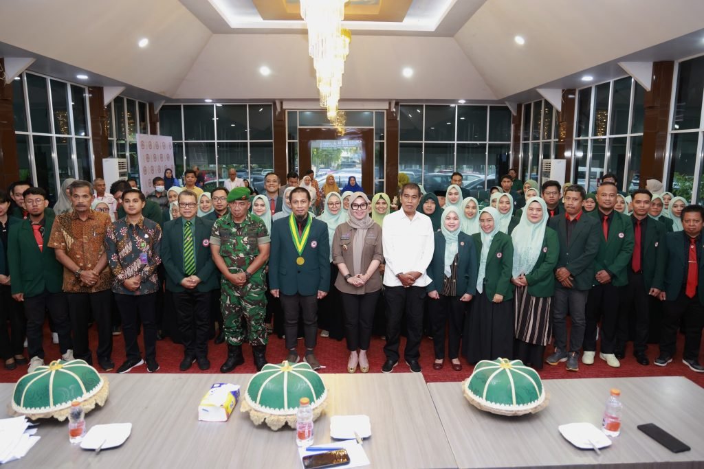 Pelantikan IDI Cabang Barru, Bupati Andi Ina Menegaskan Komitmen dan Dukungan Pemkab