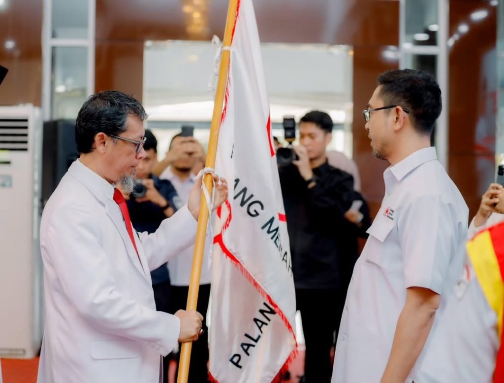 Ir. Muhammad Yulianto Badwi resmi dilantik sebagai Ketua Palang Merah Indonesia (PMI) Kabupaten Barru Masa Bakti 2025â€“2030, dalam upacara yang digelar di Baruga Singkeru Ada'e, Rumah Jabatan Bupati Barru, Rabu (30/04/2025).