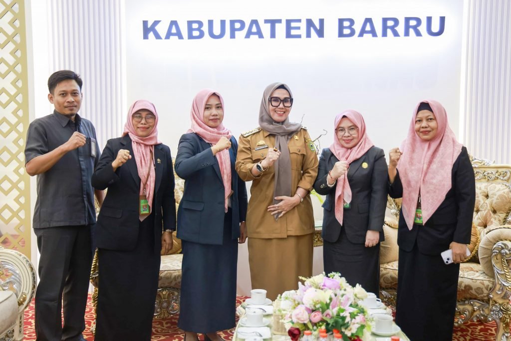 Bahas Dispensasi Pernikahan Anak, Bupati Barru Terima Audiensi Ketua Pengadilan Agama Kab. Barru